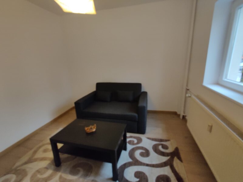 Piata Sudului, Sun Plazza, Oltenitei, et. 1, prima inchiriere, loc parcare