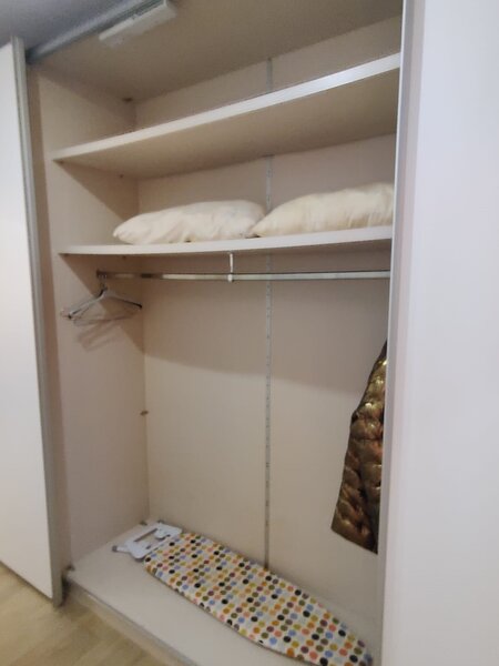 Piata Sudului, Sun Plazza, Oltenitei, et. 1, prima inchiriere, loc parcare